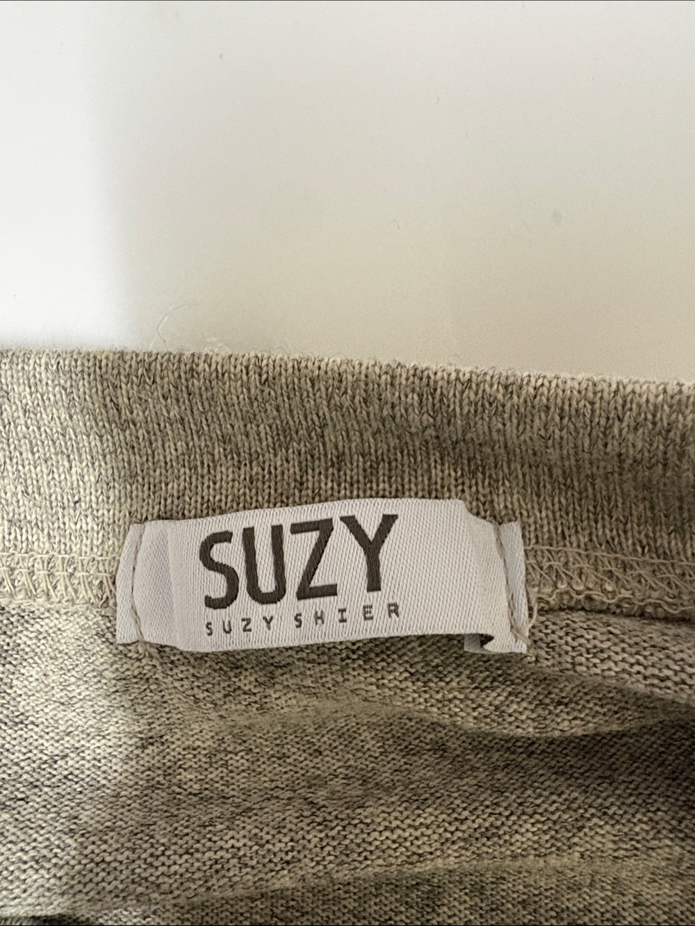 Suzy Shier cold shoulder Gray Crewneck Sweater, small - Picture 4 of 5